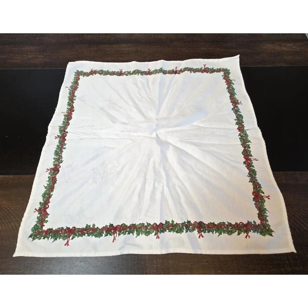 Christopher Radko Christmas Holiday Celebration Bow Holly Napkins Rings Set of 6